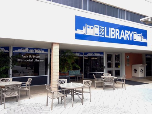 Hunt Library at Embry-Riddle Aeronautical University