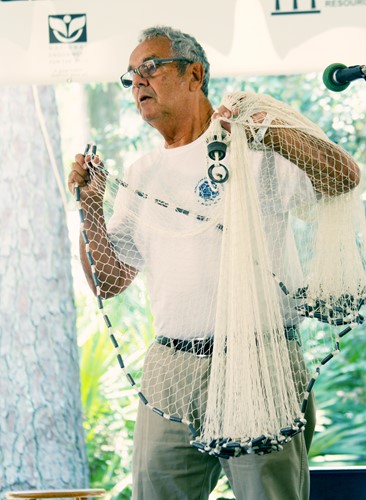 Photo of Mike Usina at the Florida Folk Fest